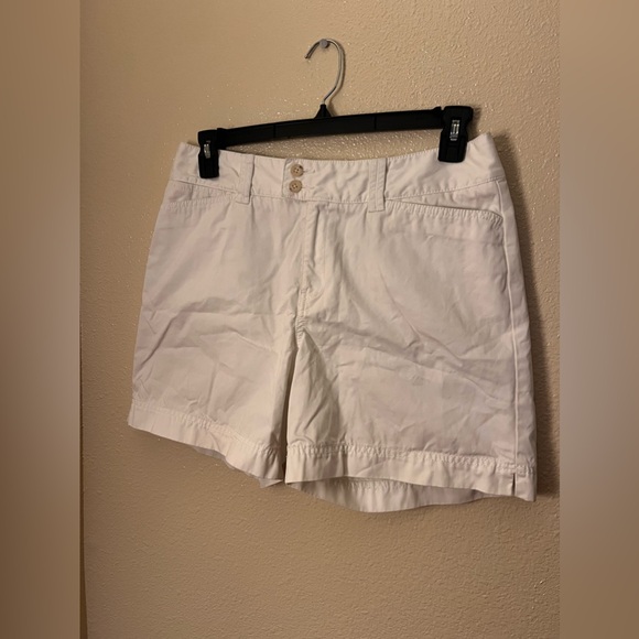 Eddie Bauer Mercer Fit Bermuda Shorts 100%‎ Cotton White Women's Size 10 - Picture 1 of 13
